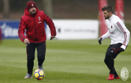 Gattuso xỏ giày vào sân 'chỉ dạy' cho các học trò