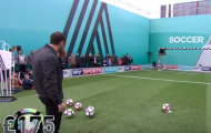 Terry và Lampard nhọc nhằn kiếm tiền từ thiện cho Giáng Sinh
