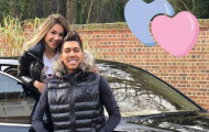 Firmino hoá 'soái ca' khi tặng xế hộp khủng cho vợ