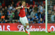 Bản hợp đồng tệ nhất lịch sử Arsenal giải nghệ