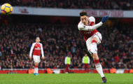 Điểm tin tối 17/12: M.U ra tay vụ Ozil; Griezmann rất gần Barca