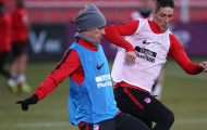 Torres so tài với Griezmann trên sân tập