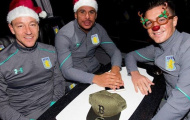 John Terry hóa ông già Noel đi phát quà Giáng sinh