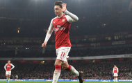CỰC NÓNG: Mesut Ozil đồng ý ở lại Arsenal