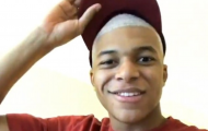 Kylian Mbappe gây 'choáng' khi trình làng mái đầu bạch kim thời thượng