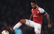 Everton dẫn đầu cuộc đua chiêu mộ Theo Walcott