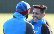 NÓNG: Có mặt Paris, Alexis Sanchez cập bến PSG