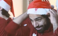 Salah lần đầu trải nghiệm vai Ông già Noel của Liverpool