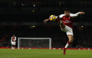 Wilshere GIẬN DỮ, CĐV đòi ĐẤM Alexis Sanchez