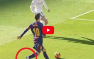 Không mang giày, Lionel Messi vẫn kiến tạo như đặt cho Aleix Vidal