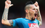 Lội 'dòng nước ngược', Napoli giữ vững ngôi đầu