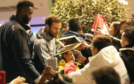 Juan Mata bị NHM vây kín trên đường đến khách sạn Lowry Hotel