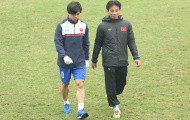Công Phượng tập nhẹ, thầy Park vẫn chưa hết lo