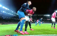 Giật chỏ đối thủ, Ashley Young sắp bị FA sờ gáy