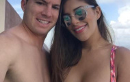 Nàng WAGs gợi tình và chung tình của Bryan Oviedo