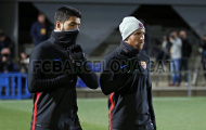 Messi, Suarez mặt mày đờ đẫn, tê tái vì cái lạnh