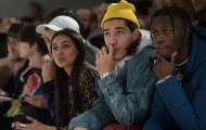 Hector Bellerin ăn mặc cực chất tại London Fashion Week
