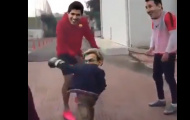 Hài hước: Klopp cáu gắt khi bị Barcelona cướp đi Coutinho