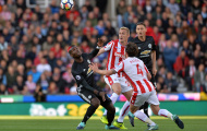 03h00 ngày 16/01, Man United vs Stoke City: Nhận quà từ 'kẻ thù'?