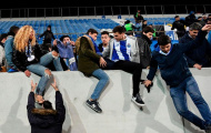 Sợ khán đài đổ sập, CĐV Porto tổ chức 'binh biến'