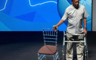 Huyền thoại Pele đã có thể tự đi lại trong sự kiện tại Rio