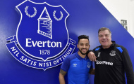 Theo Walcott rạng rỡ ra mắt Everton