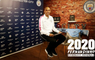 CHÍNH THỨC: Manchester City trói chân tiền vệ Fernandinho
