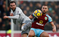 Man Utd trầy trật kéo sập pháo đài Turf Moor của Burnley