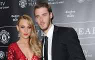 De Gea chiếm sóng truyền hình gửi tặng hoa hồng cho người yêu 