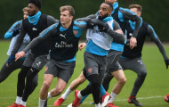 Lacazette khiến các đồng đội mệt nhoài trên sân tập