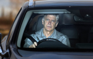 Wenger hồi hộp tới sân tập, chờ 'bom tấn' Aubameyang