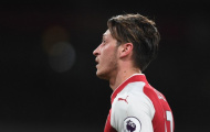 CỰC NÓNG: Mesut Ozil ở lại Arsenal, hưởng lương cao kỷ lục