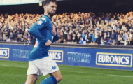Mertens bị trêu chọc sau màn ăn mừng 'nhăn như khỉ ăn ớt'