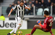 Lập hat-trick, Higuain vẫn nói lời khiêm tốn