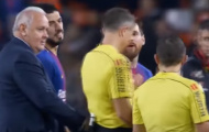 Messi và Suarez liên tục phàn nàn với trọng tài vì mất bàn thắng