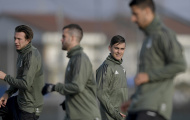 Chấn thương, Dybala chuyển sang làm 'fan cuồng' của Juventus