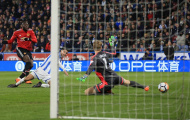 Lukaku lập cú đúp, Man Utd thắng nhọc trên sân John Smith