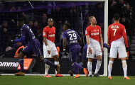 Hàng thải Arsenal ghi bàn quyết định, Monaco đánh rơi 3 điểm đáng tiếc