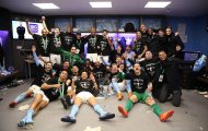 Vô địch League Cup, Man City ăn mừng cực nhiệt trong phòng thay đồ