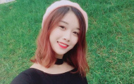 Ngắm bạn gái cực kute của Văn Toàn