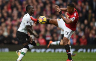 Có đến hai thẻ đỏ cần phải rút ra trong trận derby nước Anh