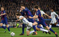 Huyền thoại Chelsea 'chia rẽ' sau trận thua Barca