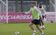 Barca không thể khiến Dzeko lo sợ