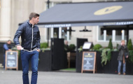 Gerrard đau đầu vì bị chuột... tấn công