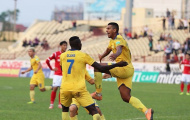 Song sát ngoại binh tỏa sáng, SLNA vẫn bị chia điểm tại thành Vinh