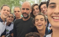 Pep Guardiola 'tôn sư trọng đạo', đến thăm bậc thầy HLV