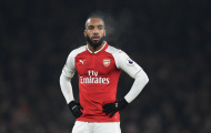 Lacazette tái xuất: Wenger có giải quyết được vấn đề?