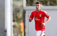 Tăng cường hàng thủ, Man United và Arsenal cùng tranh mục tiêu 45 triệu euro