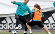 Ronaldo luyện 'thần công', sẵn sàng sút tung lưới Atletico