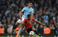 Sao Man City chê MU chỉ biết chơi bóng dài 